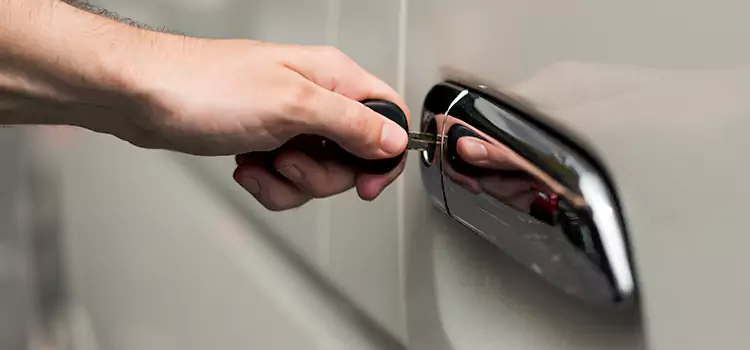 Why Choose Our Auto Locksmith Team in Palm Springs, CA?